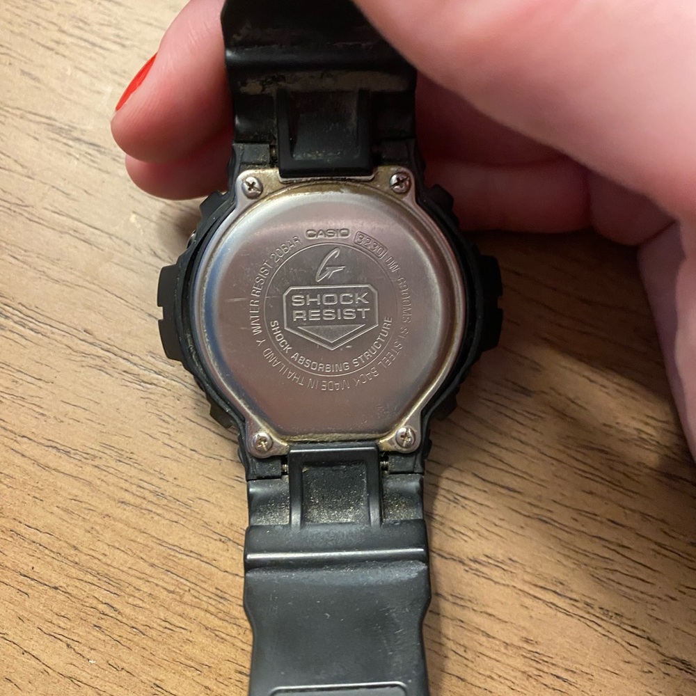 Black G-Shock - Picture 3 of 3